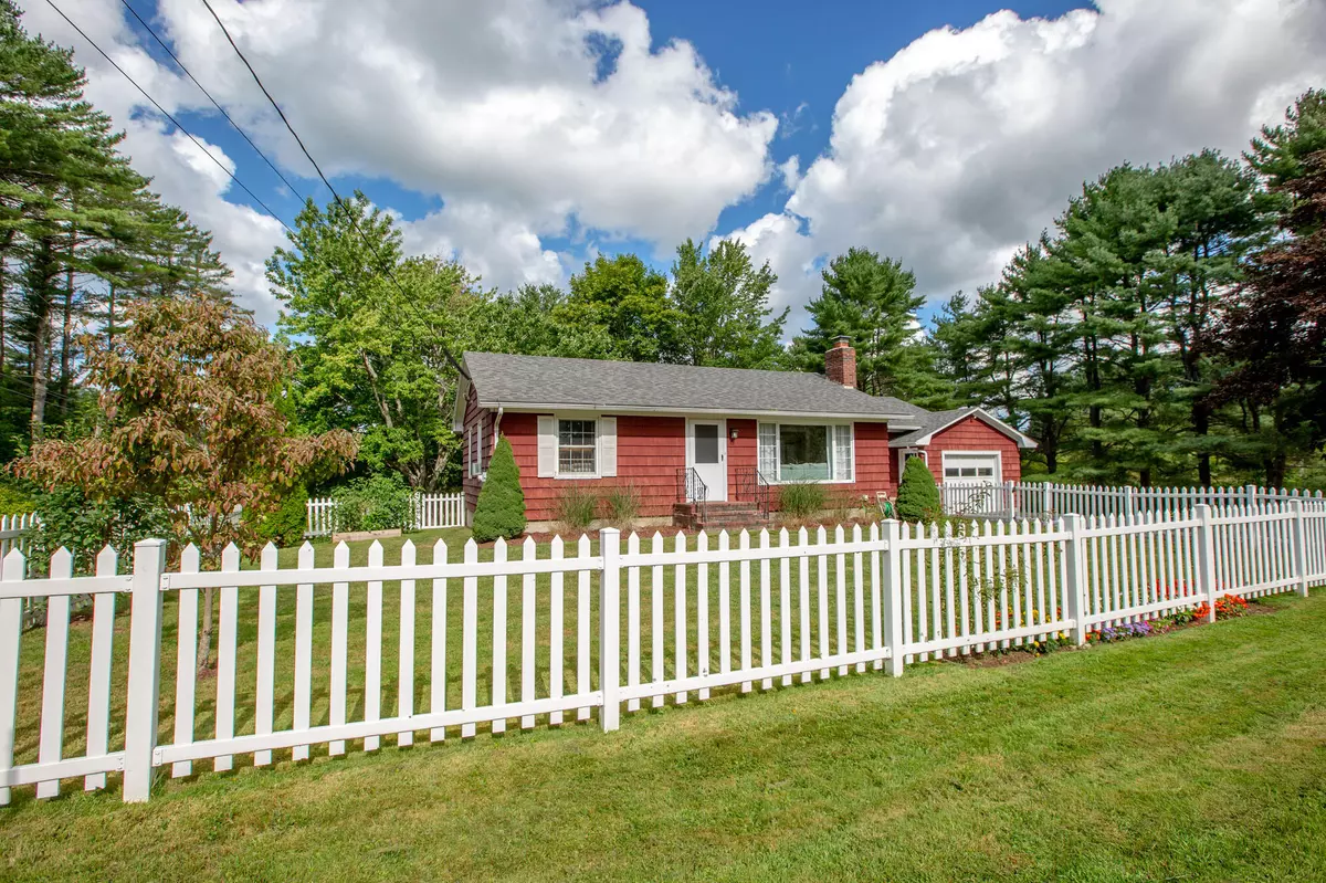 Wiscasset, ME 04578,589 Birch Point RD