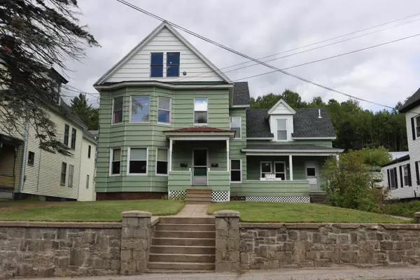 9 Harlow Hill RD, Mexico, ME 04257