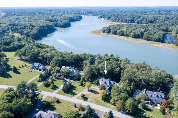 Yarmouth, ME 04096,142 Royall Point RD