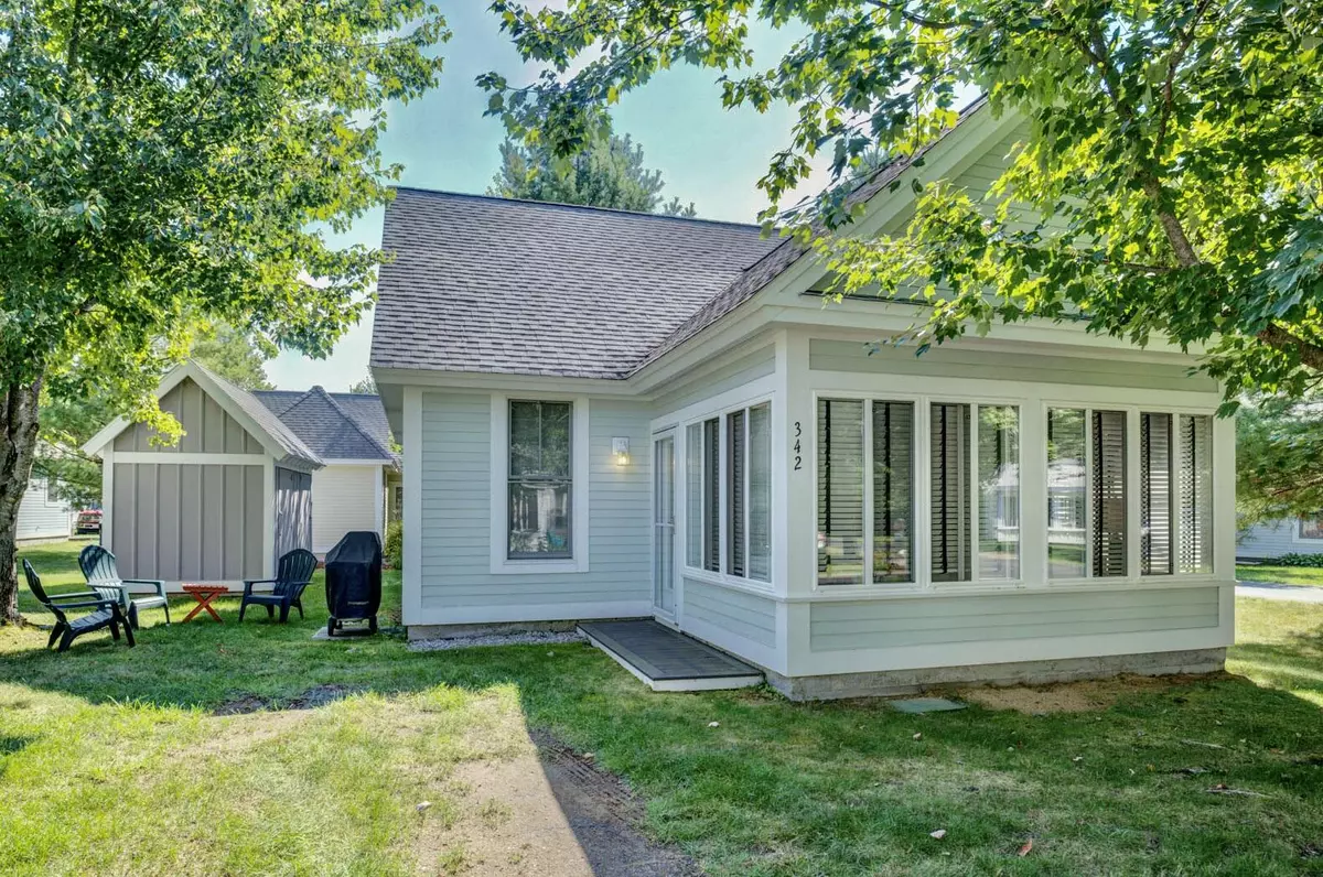 Wells, ME 04090,454 Post RD #342