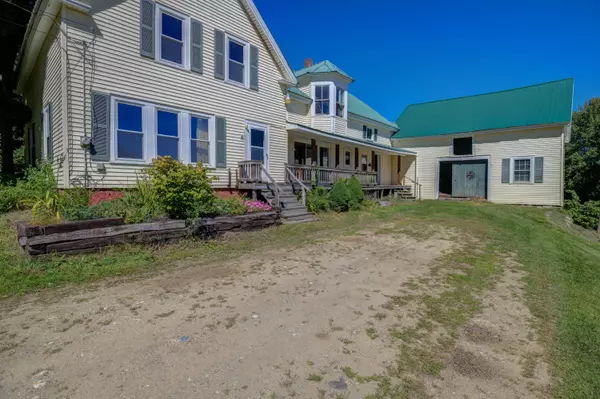 Norway, ME 04268,121 Norway Center RD