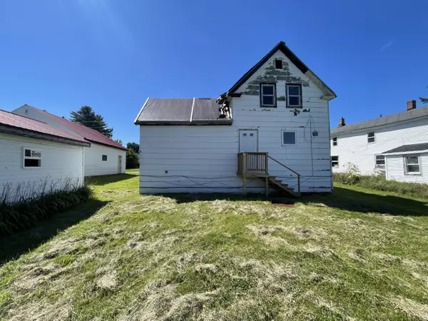 Fort Fairfield, ME 04742,14 Richard ST