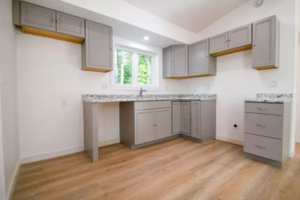 Hope, ME 04847,478 Hatchet Mountain RD