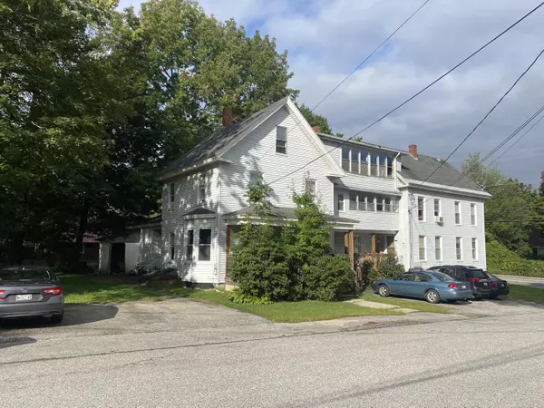 430 Court ST, Auburn, ME 04210