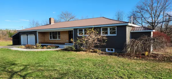 Raymond, ME 04071,715 Webbs Mills RD