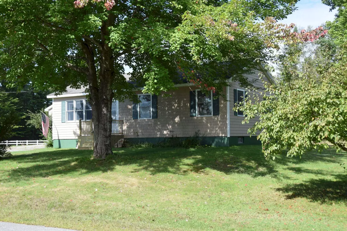 Norridgewock, ME 04957,21 Pine ST