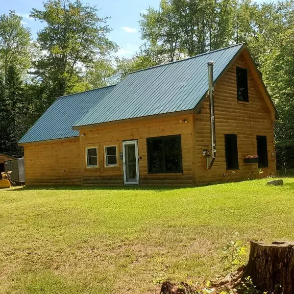 74 Eames RD, Embden, ME 04958