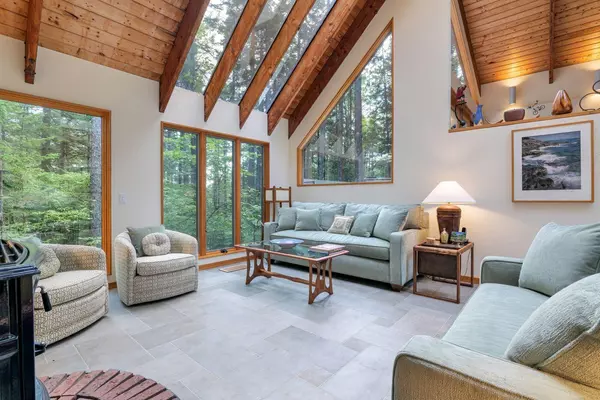 Mount Desert, ME 04662,17 Schoolhouse Ledge RD