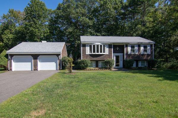 130 Martin RD, Kittery, ME 03904