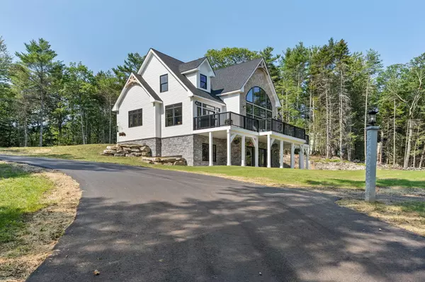 Yarmouth, ME 04096,32 Serenity LN