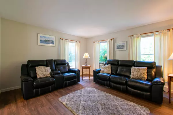 Rockport, ME 04856,30 Kathys LN