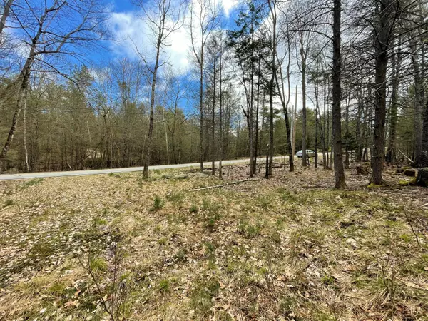 Westport Island, ME 04578,1395 Main RD