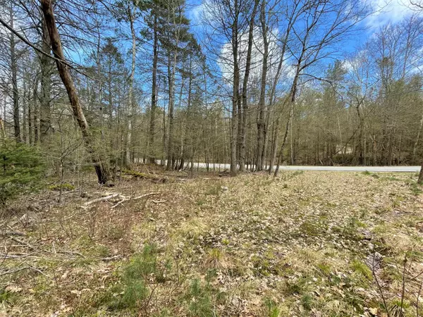 Westport Island, ME 04578,1395 Main RD