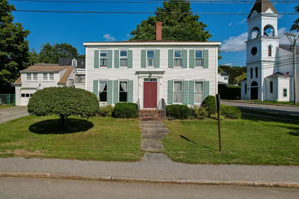 106 School ST, Waldoboro, ME 04572