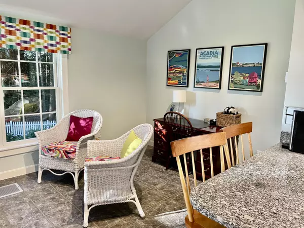 Winthrop, ME 04364,33 Ledgemere RD