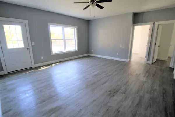 Sabattus, ME 04280,14 Nicholas DR