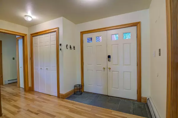 New Gloucester, ME 04260,20 Witham RD