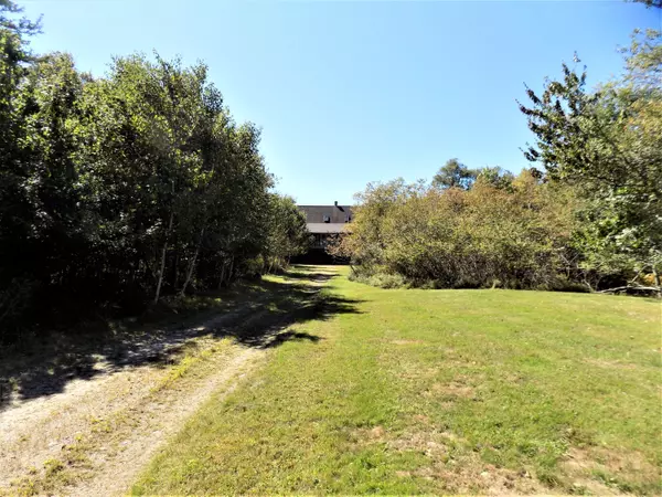 Milbridge, ME 04658,315 Ficketts Point RD