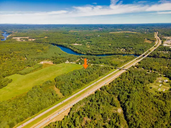 Brunswick, ME 04011,339 River RD