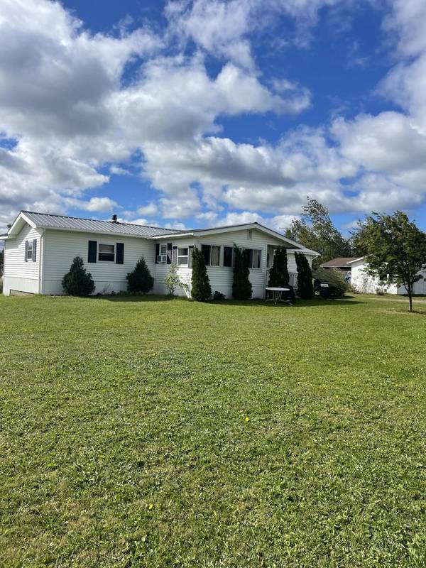 2325 Caribou Road, Cross Lake Twp, ME 04779