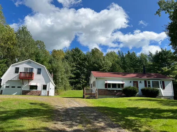2197 Middle RD, Sidney, ME 04330
