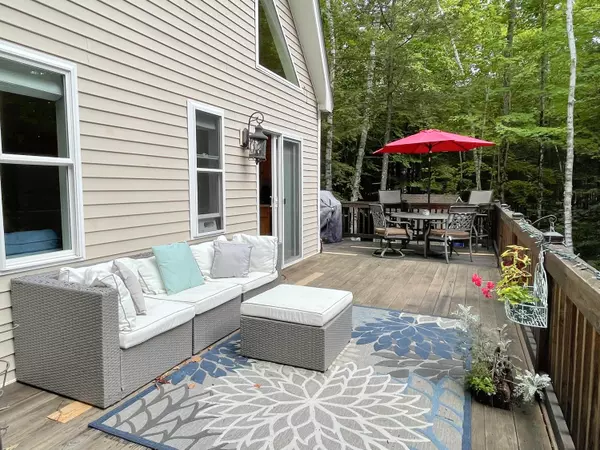 Frye Island, ME 04071,9 Juniper CIR