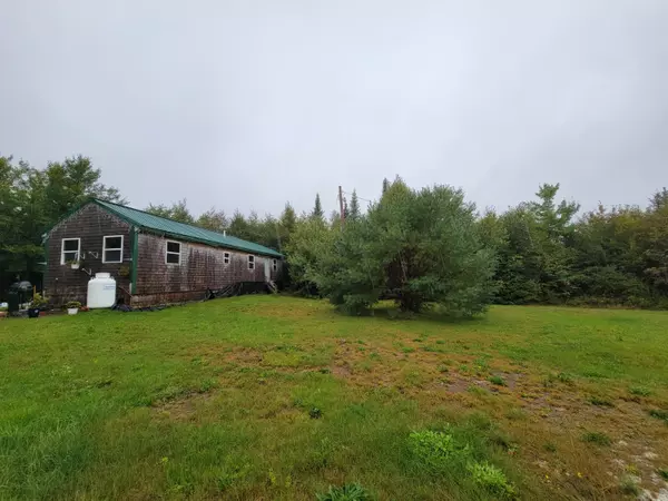 2110 Airline RD, Alexander, ME 04694