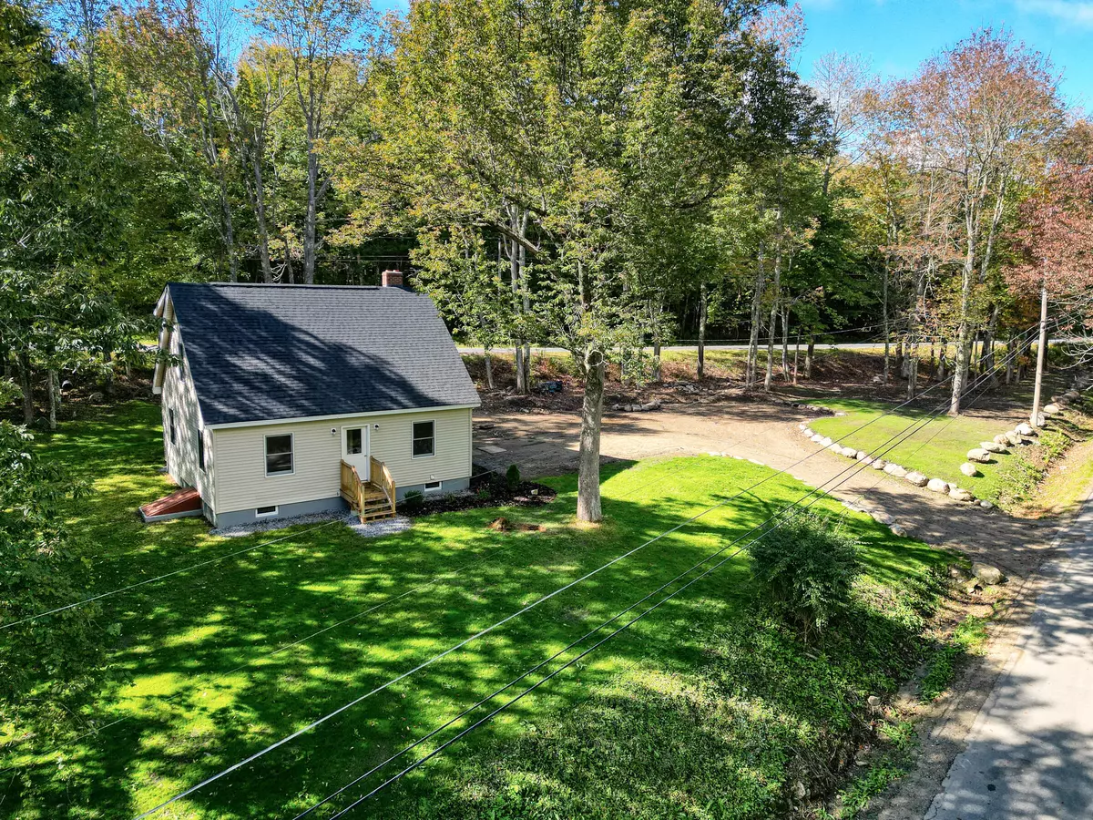 Richmond, ME 04357,718 Lincoln ST