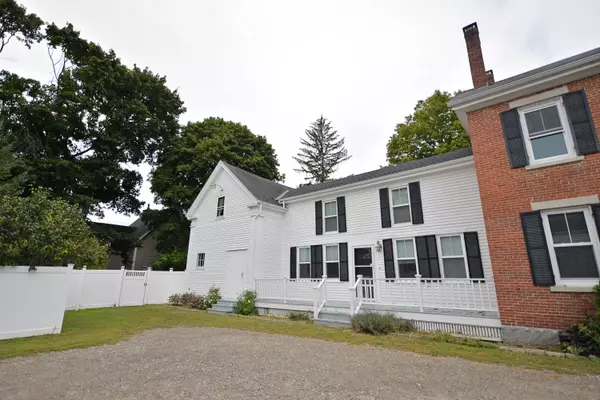 Brewer, ME 04412,171 Wilson ST