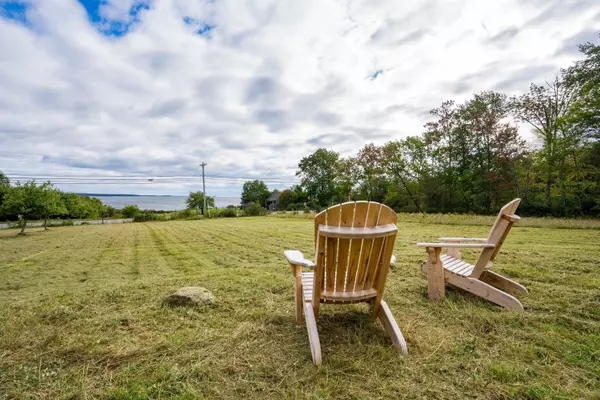 Northport, ME 04849,5 Atlantic HWY