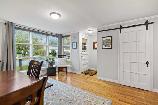 20 Longfellow DR, Westbrook, ME 04092