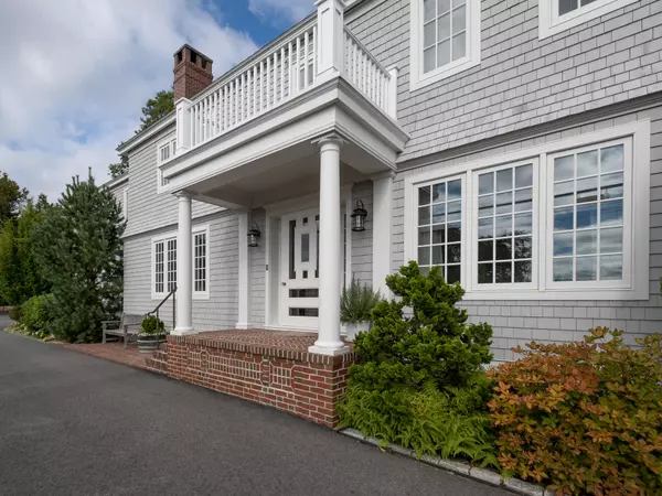 Mount Desert, ME 04660,1 Main ST