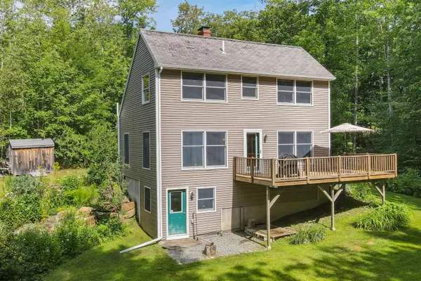 380 Camden RD, Hope, ME 04847