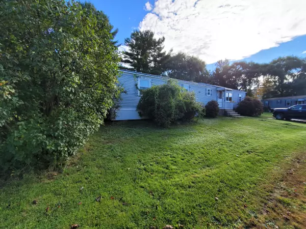 Poland, ME 04274,16 Brook DR