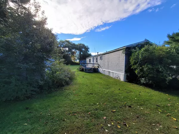 Poland, ME 04274,16 Brook DR