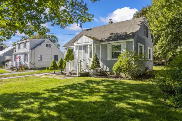 South Portland, ME 04106,25 McKinley ST