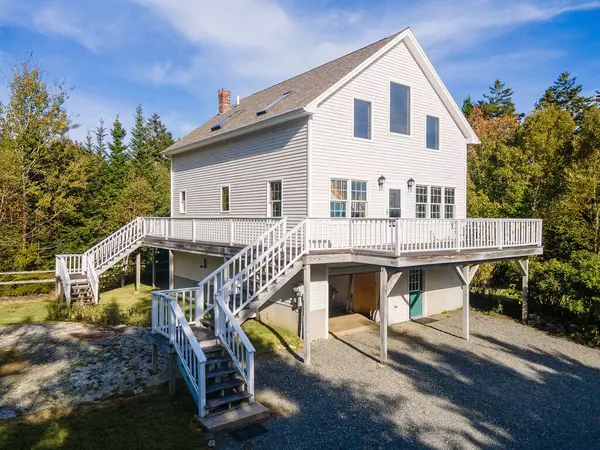 Stonington, ME 04681,91 Whitman RD