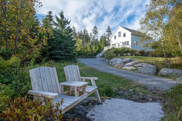 Stonington, ME 04681,91 Whitman RD