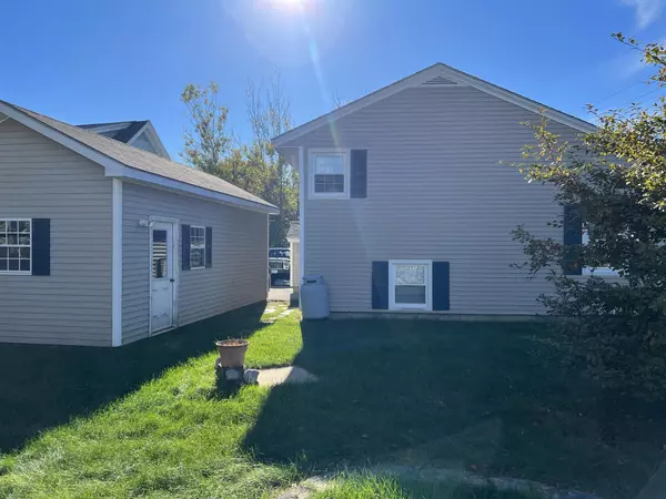 Millinocket, ME 04462,69 Waldo ST