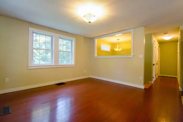 Lincolnville, ME 04849,268 Camden RD