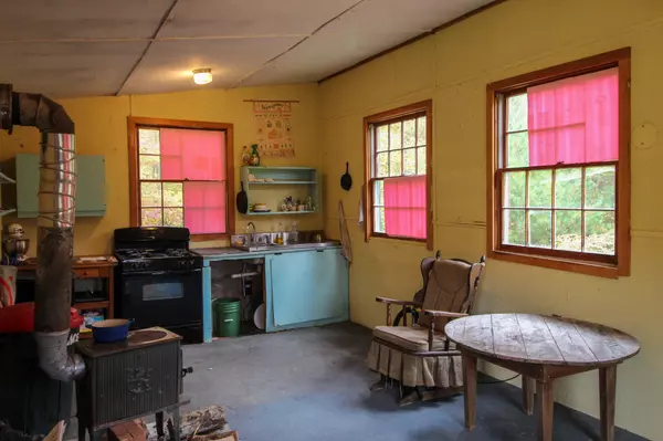 Whitefield, ME 04353,17 Basin LN