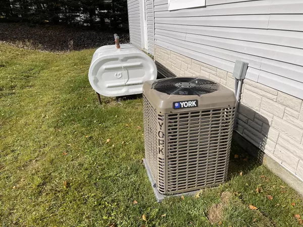 Presque Isle, ME 04769,43 Longview DR