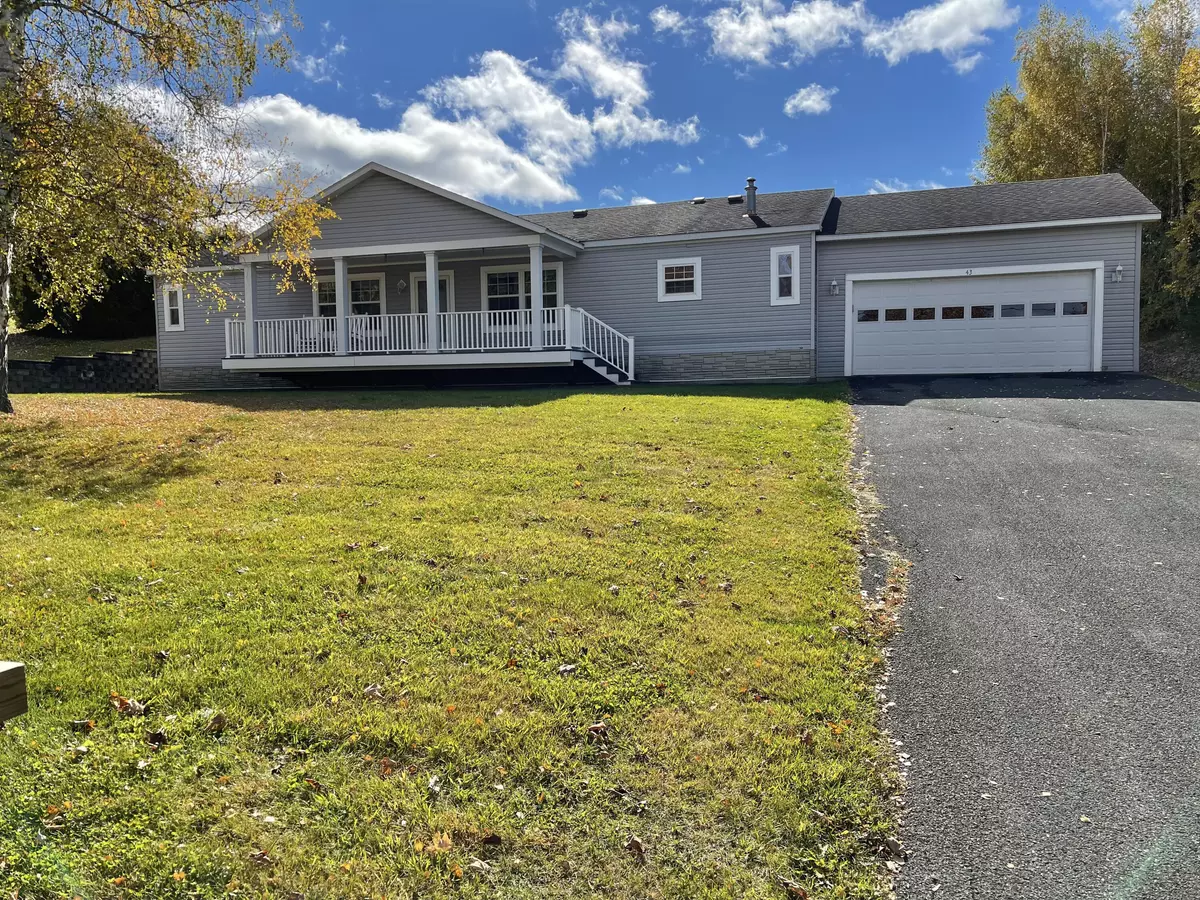 Presque Isle, ME 04769,43 Longview DR