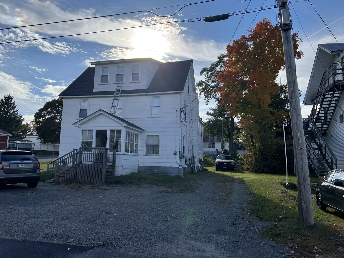 Millinocket, ME 04462,142 Oxford ST