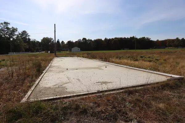 Poland, ME 04274,503 Bailey Hill RD