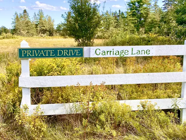 Pembroke, ME 04666,7 Carriage LN