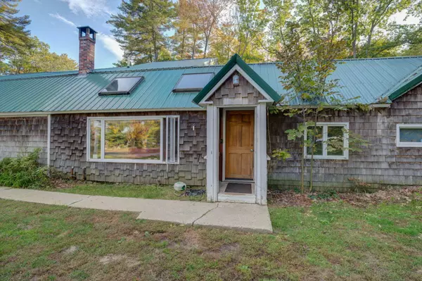 Naples, ME 04055,129 Sebago RD