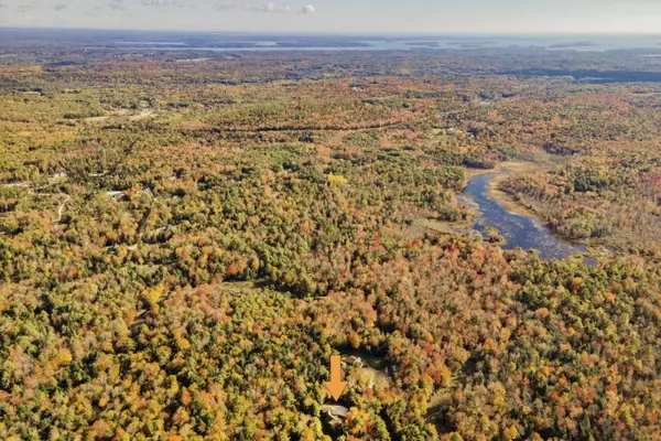 Freeport, ME 04032,91 Wilderness DR