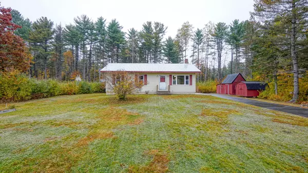 33 Mt. View RD, Kingfield, ME 04947