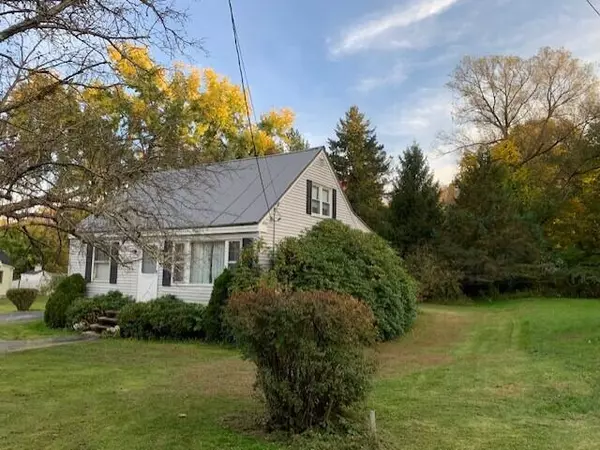 Westbrook, ME 04092,68 New Gorham RD